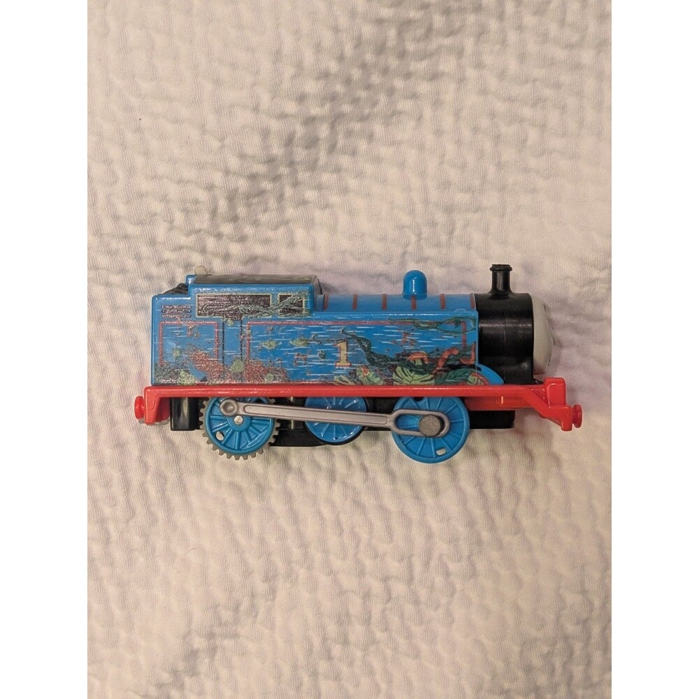 Rare Thomas the Train Jungle /Rainforest Crash Motorized Trackmaster Engine 2013
